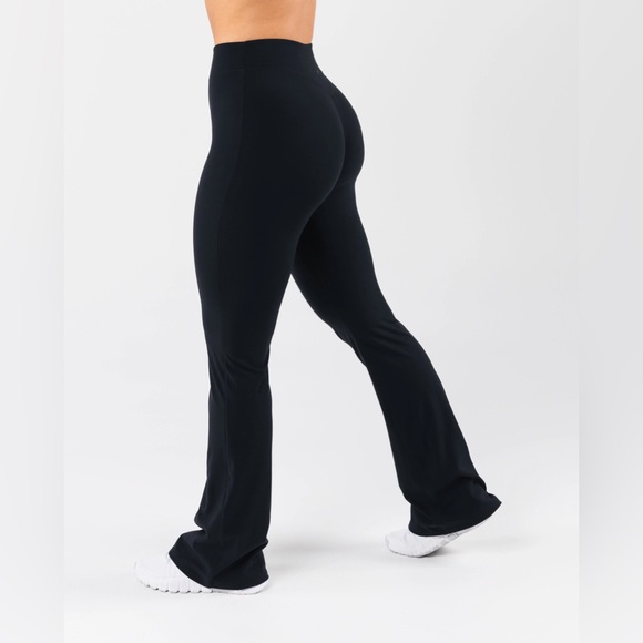 Alphalete Pants - Alphalete Black Aura Flared Pants